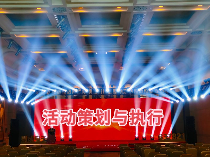 南京亮室创意设计学院:激发无限灵感